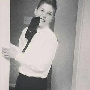 Meet your Posher, Cris